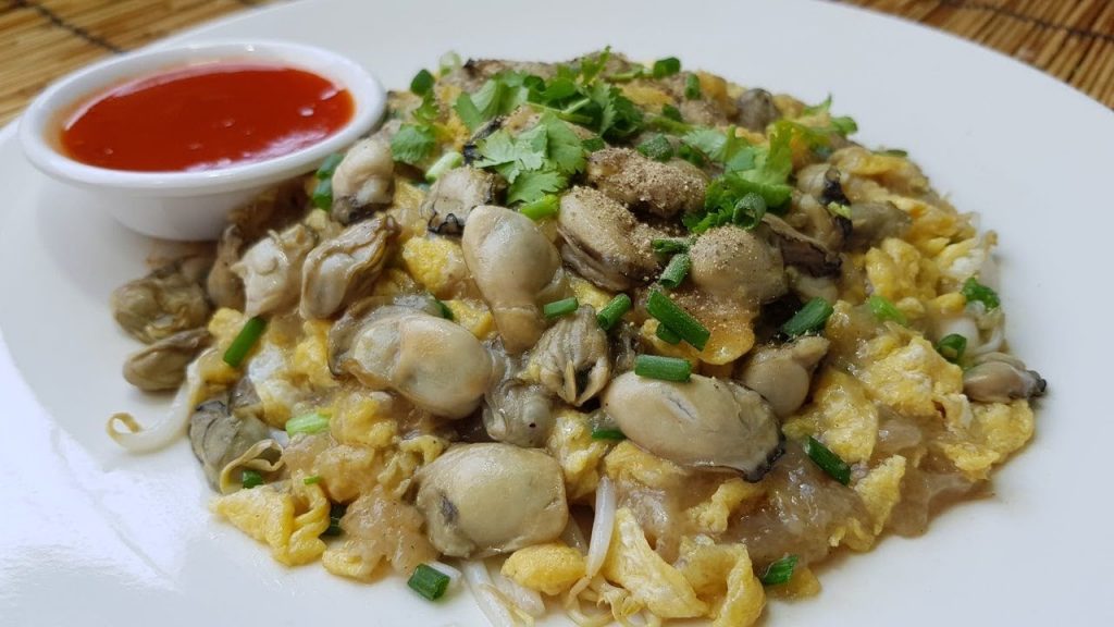 ออส่วน หอยทอดแบบแป้งนุ่ม Oyster omelette 2